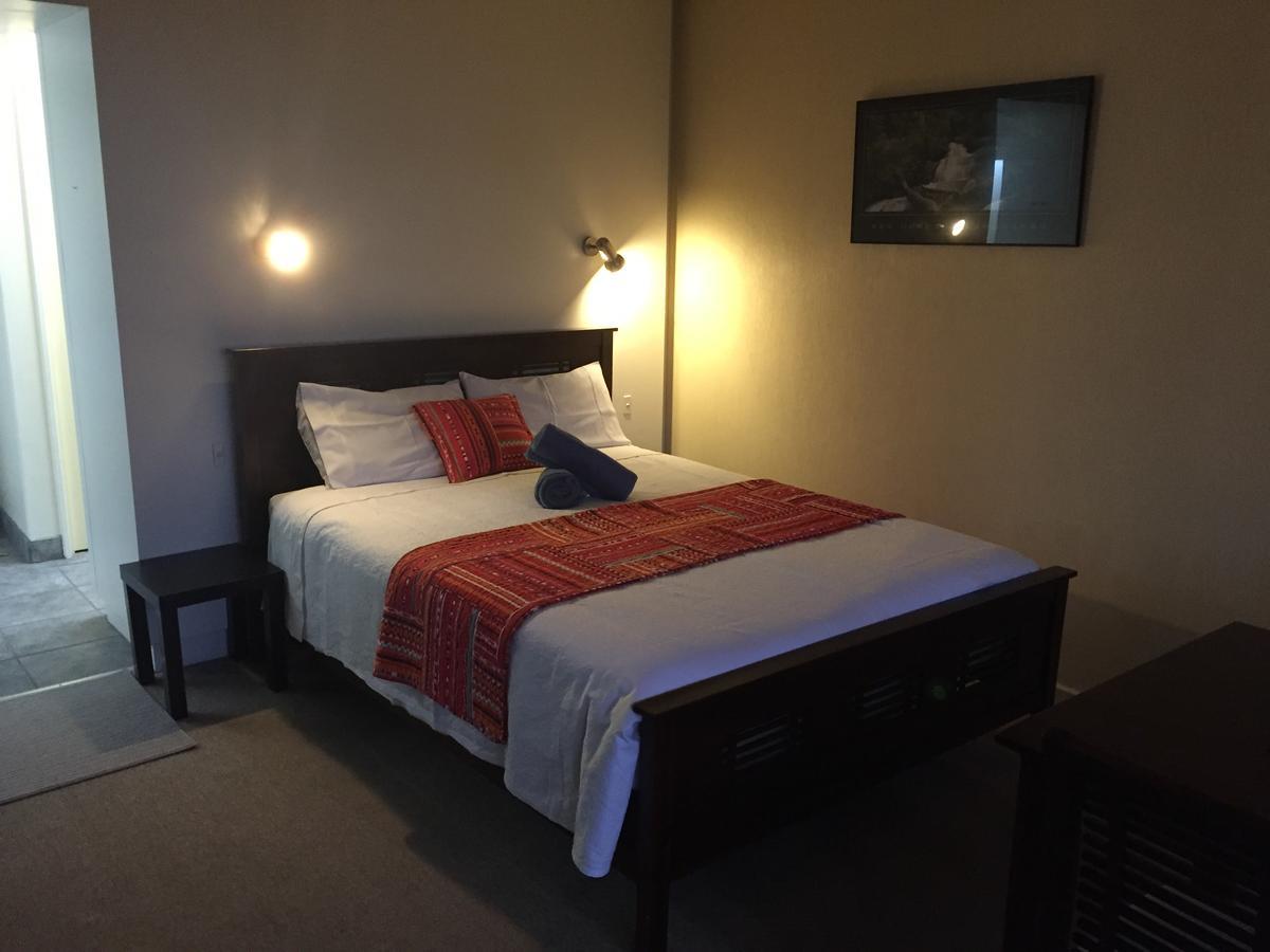 Abel Tasman Waterfront Motel Лейкс-Энтранс Экстерьер фото